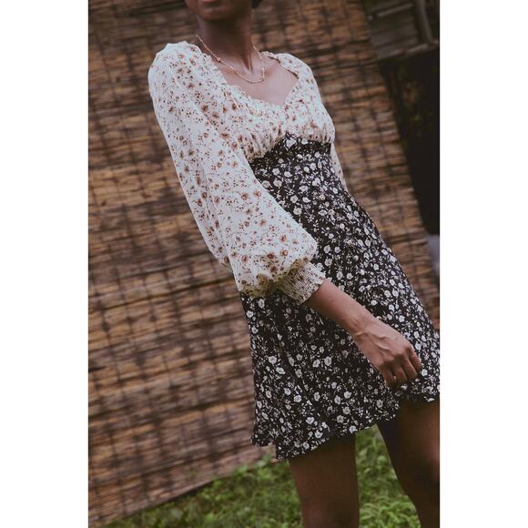 Urban Outfitters Kiss The Sky Babydoll Peasant Romantic Mini Dress Sz L $55 NWT - Picture 1 of 16